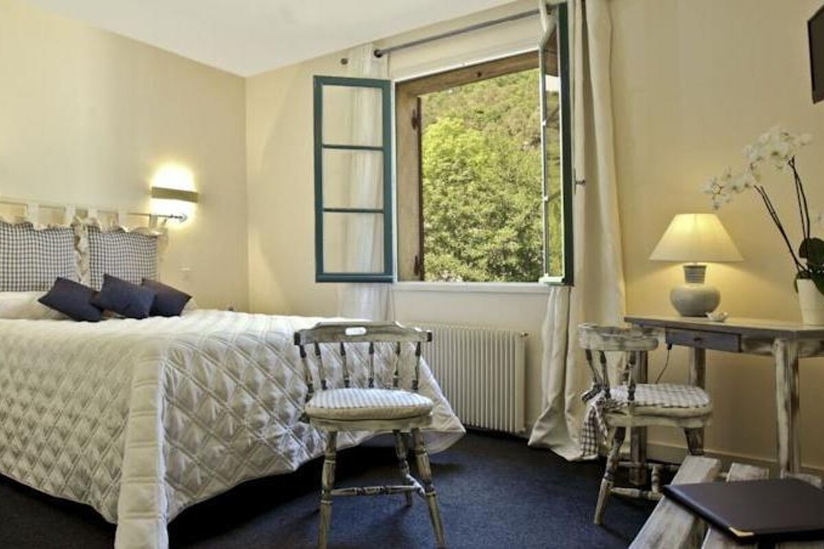 Hotel des Roches, Les Eyzies-de-Tayac double bedroom