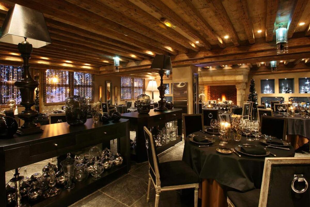Le Saint Roch Hotel, Courchevel  hotel restaurant