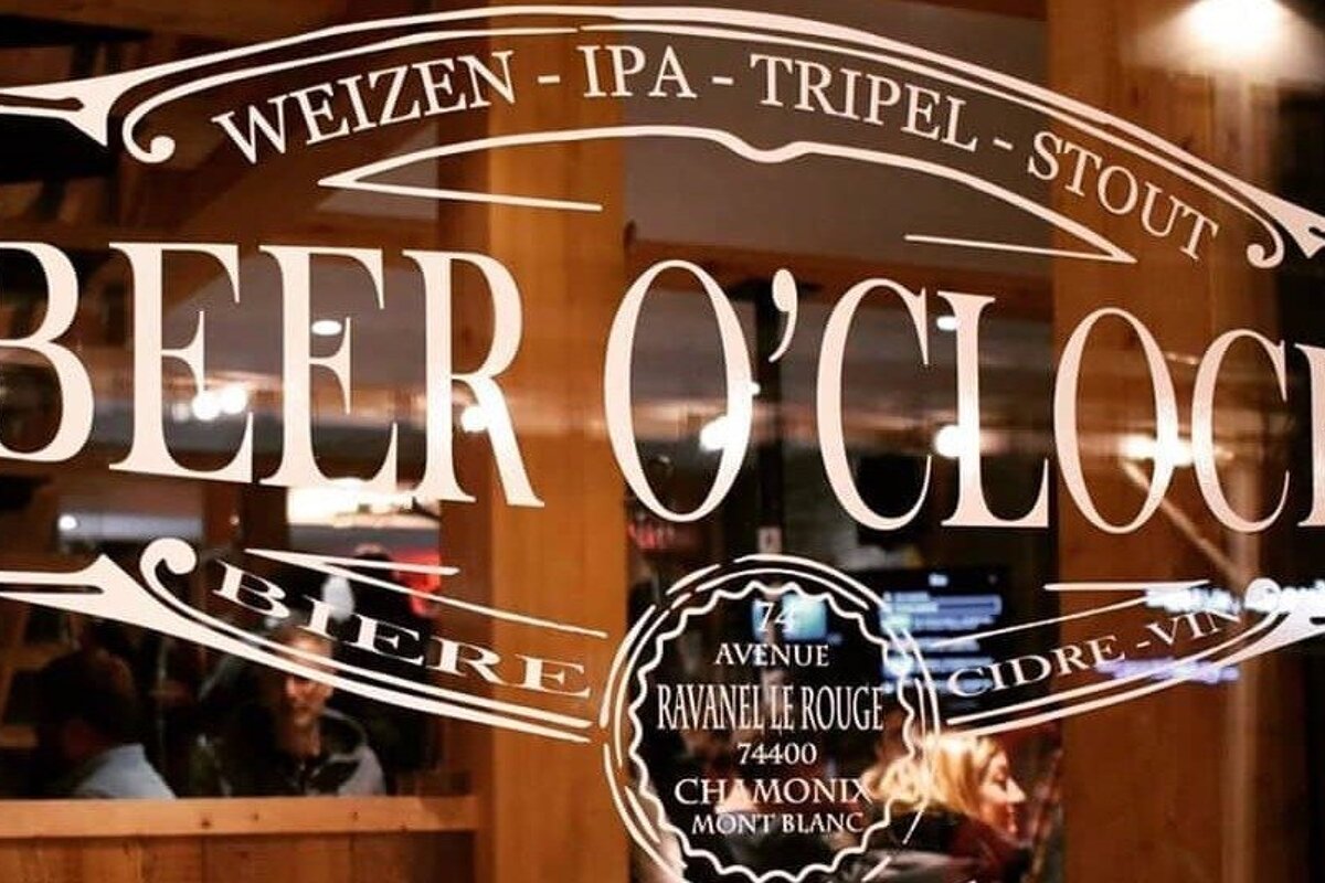 Beer O'Clock Bar, Chamonix - Centre exterior