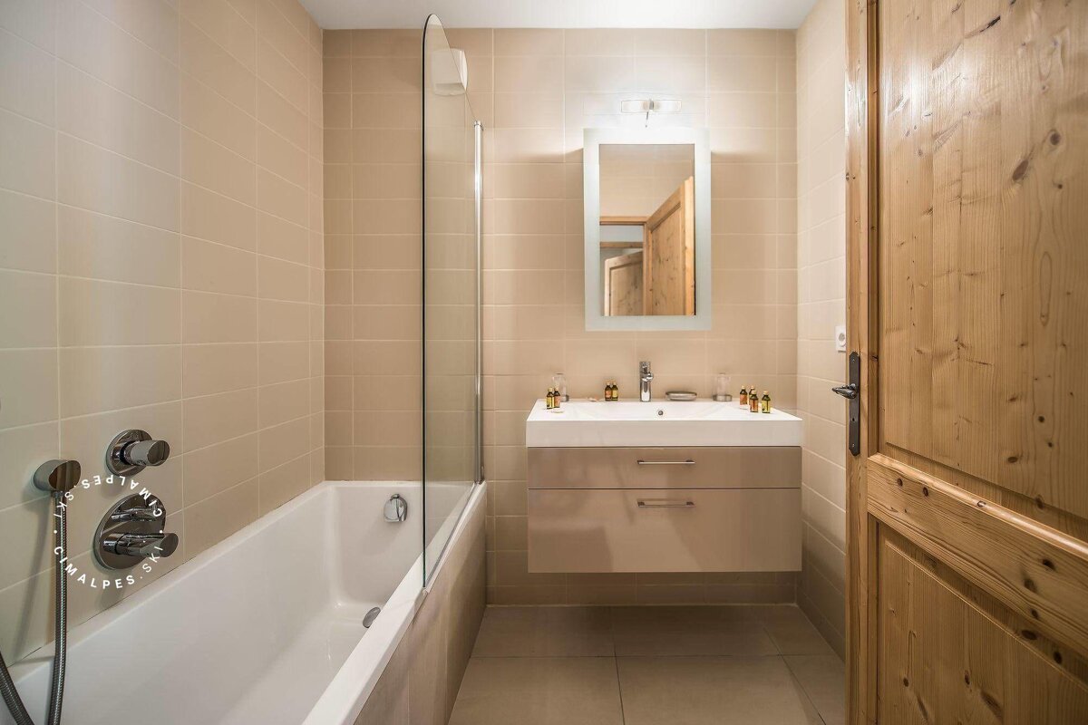 Grand Paradis 48 Apartment, Val d'Isere - Centre