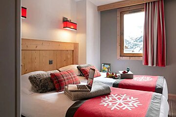 Les Crets Premium | 2 Bedroom Superior Apartment, Meribel - Mottaret