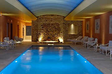 Auberge de Cassagne Hotel & Spa, Avignon spa area