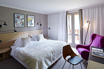 Des 3 Vallees Hotel, Courchevel 1850 double bedroom