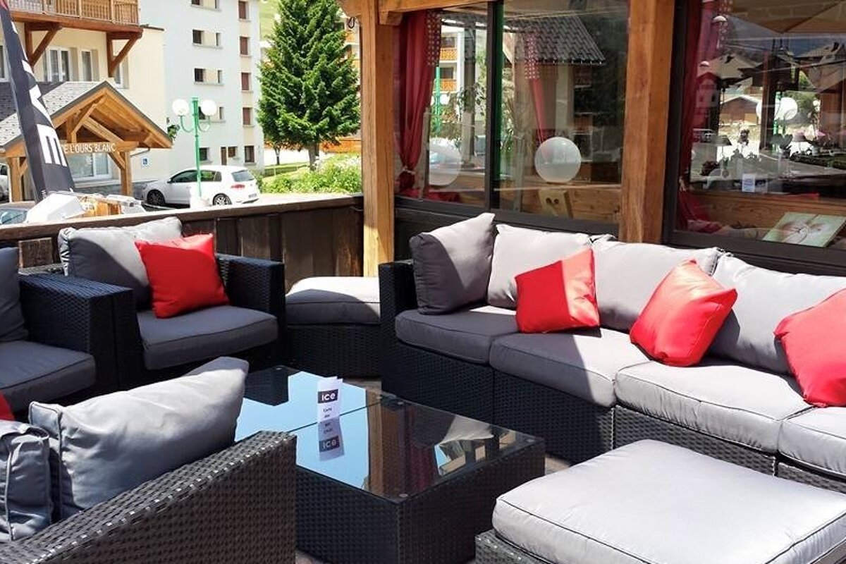 Ice Restaurant & Bar, Deux Alpes restaurant terrasse