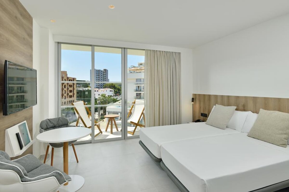 INNSiDE Calvia Beach, Calvia double bedroom