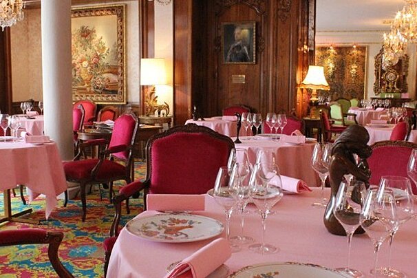 Le Chantecler interior