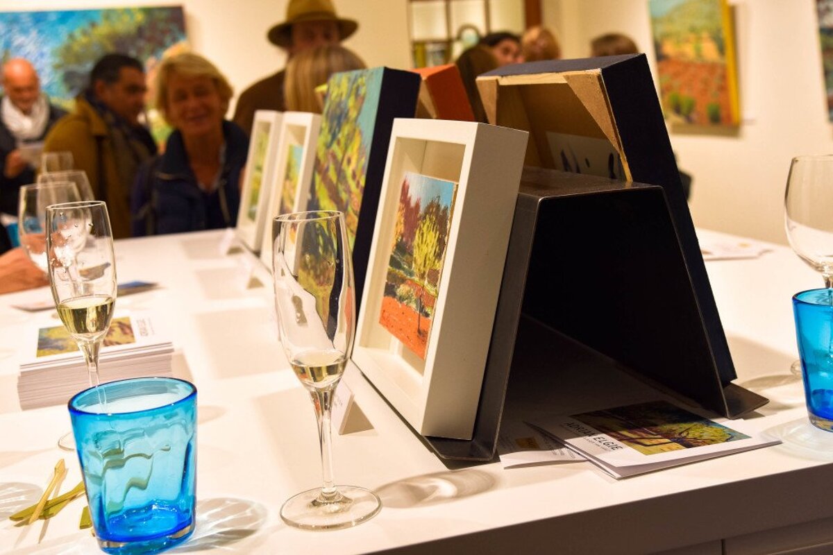 Mis Nuevas Vistas Art Exhibition at Rialto Living 2017 Review