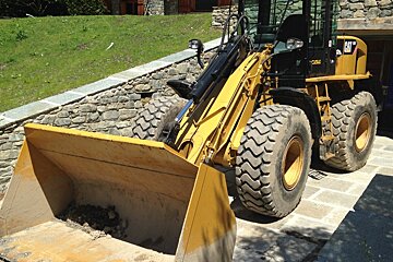 yellow digger in chamonix
