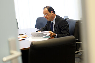 Hollande Reduces Capital Gains Tax
