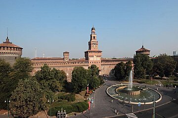 Castello Sforzesco (Sforzesco Castle)