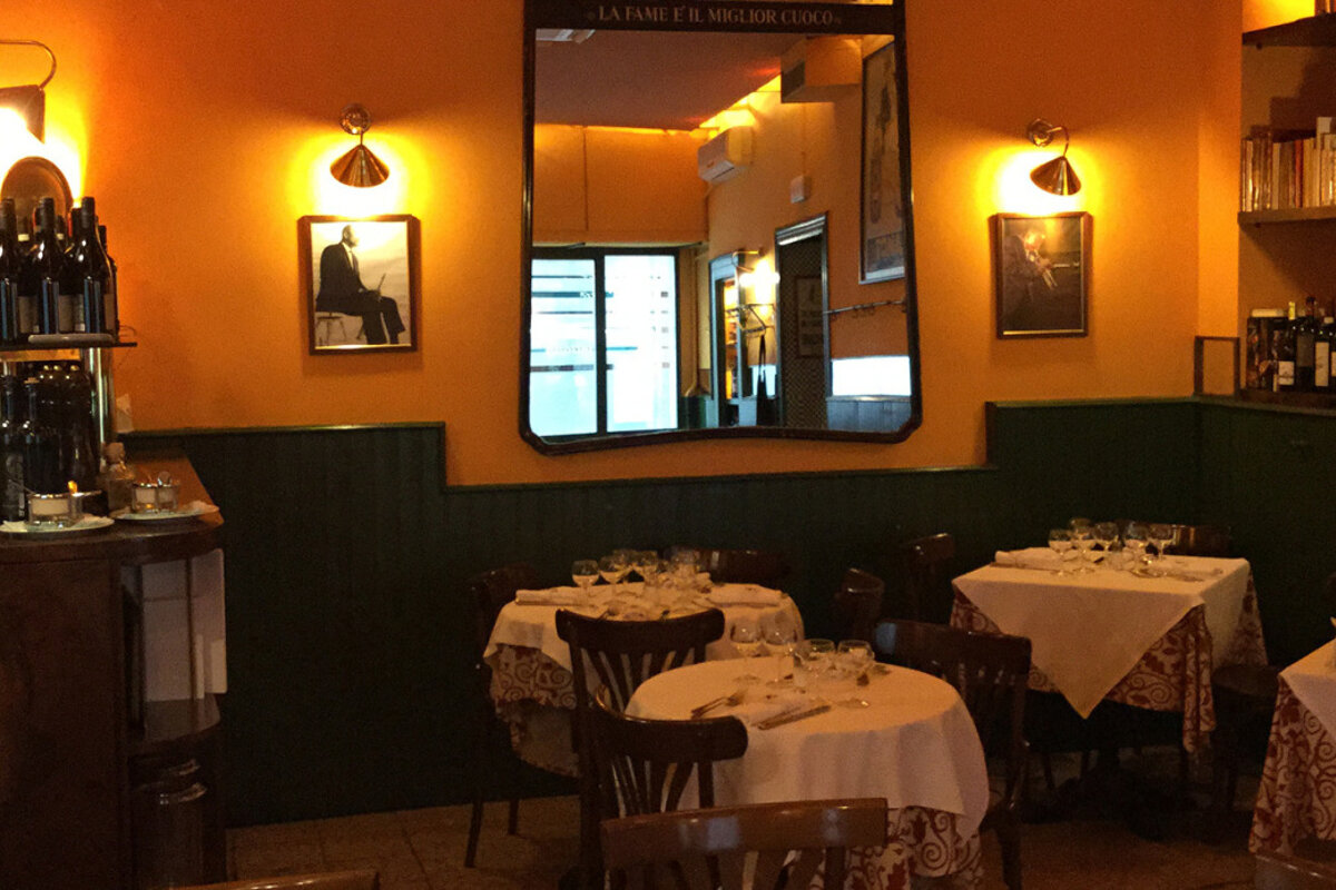 La Libera Restaurant, Milan interior