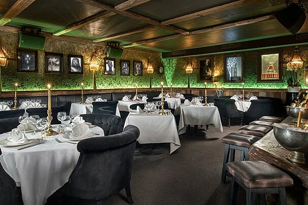 La Mangeoire Restaurant & Bar, Courchevel interior