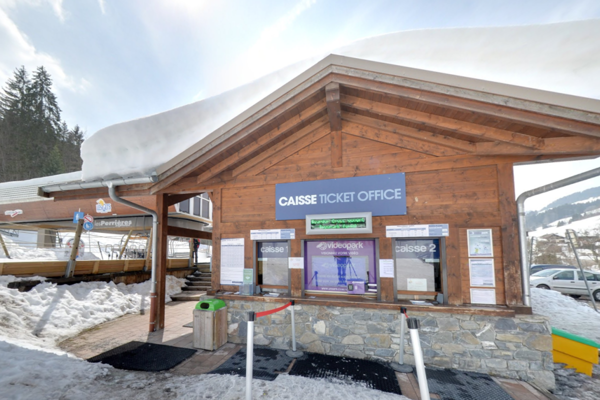 Perrieres Express Ski Pass Office, Les Gets