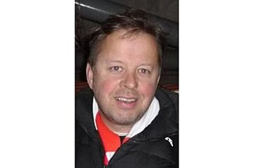 Tim Squires : Owner & Manager of Spitting Feathers Bar