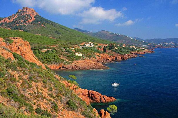 a red rock landscape in Cote d'Azur