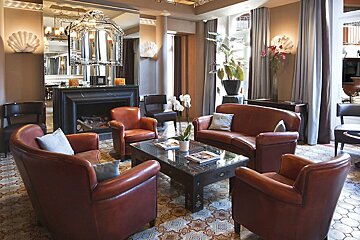 Hotel Ellington lounge room