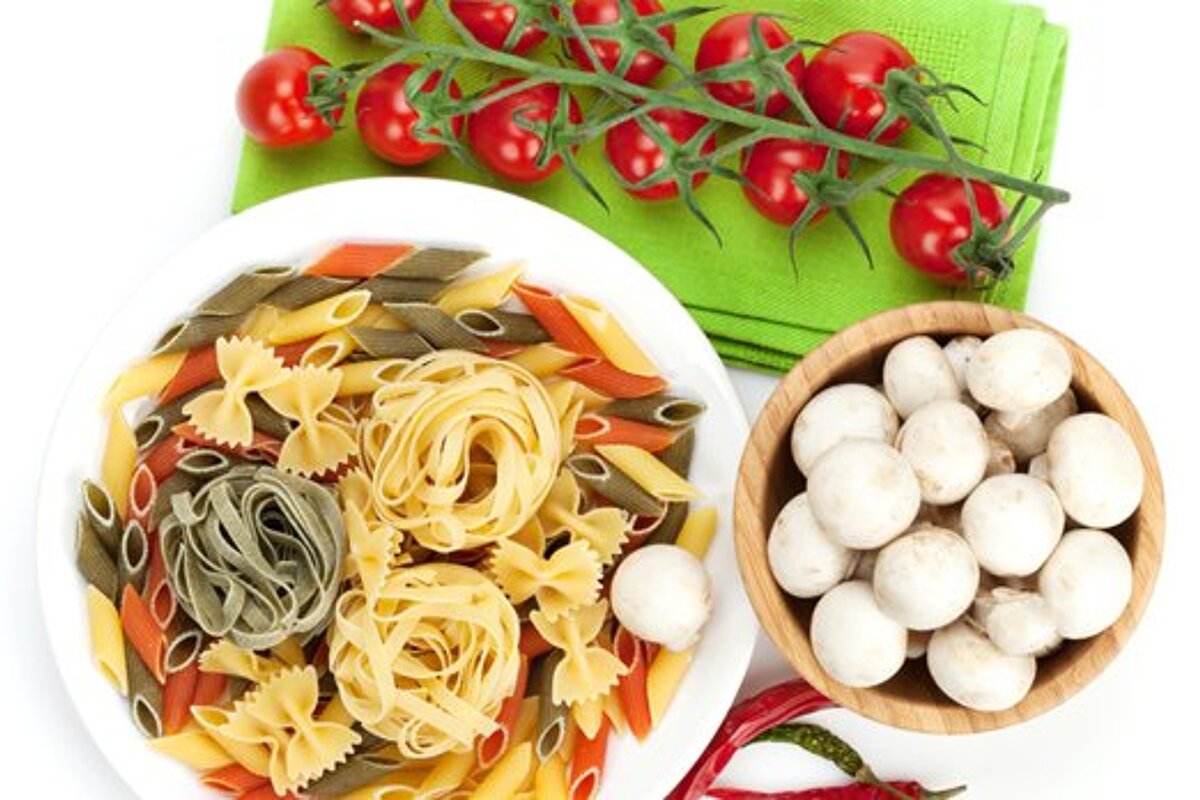 plates of italian food