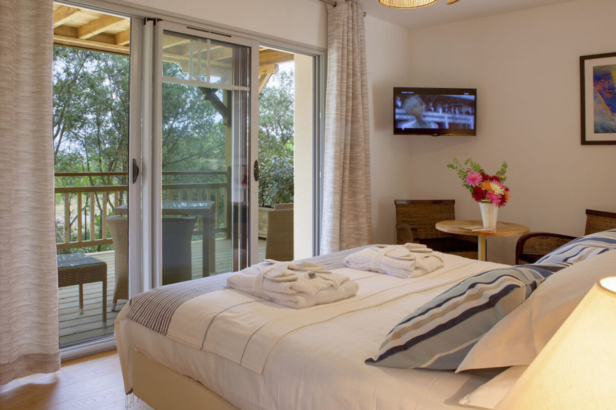 Le Lys des Sables, Bordeaux Area double bedroom