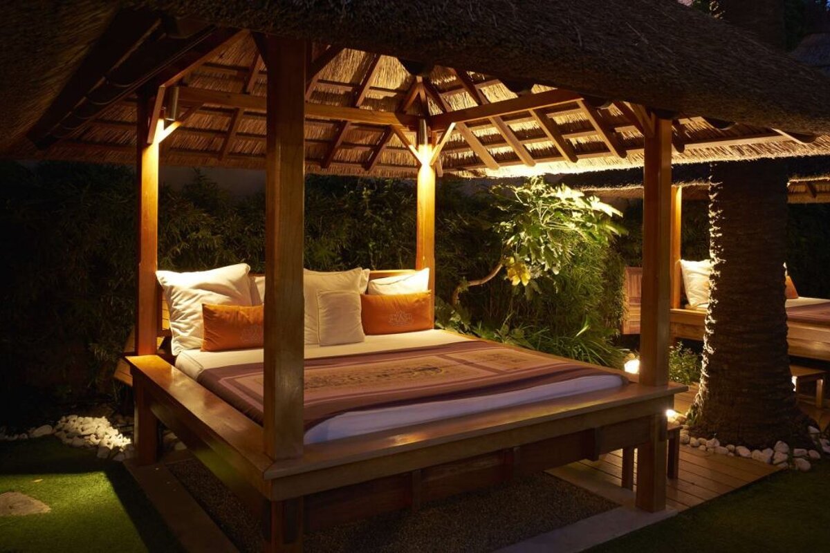 a balinese garden in the pan dei palais hotel