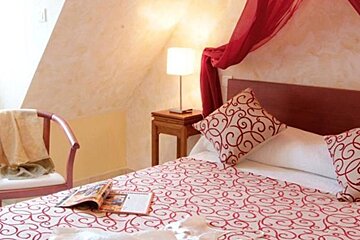 Bon Encontre Hotel, Sarlat-la-Caneda double bedroom