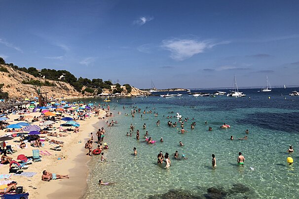 Portals Nous (Oratori) Beach, Puerto Portals