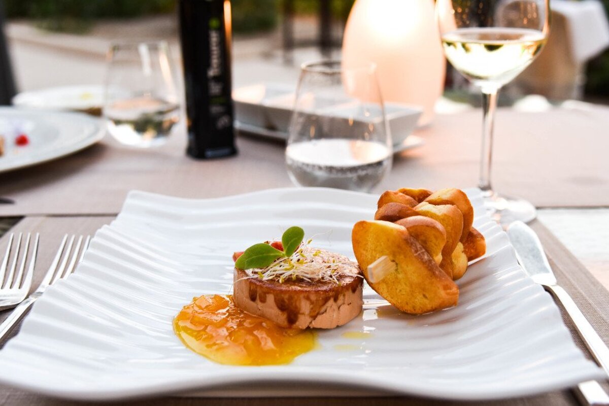 Las Bovedas Restaurant Review, Llucmajor