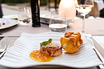 Las Bovedas Restaurant Review, Llucmajor