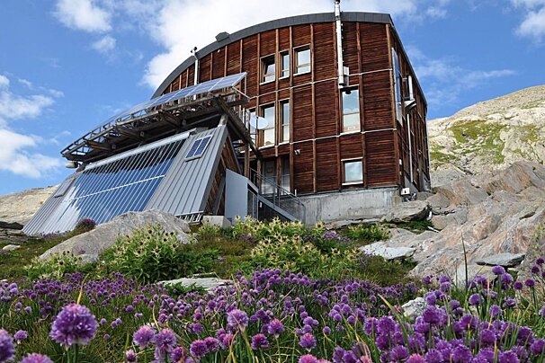 Les Conscrits Refuge (2580m), Massif du Mont-Blanc exterior