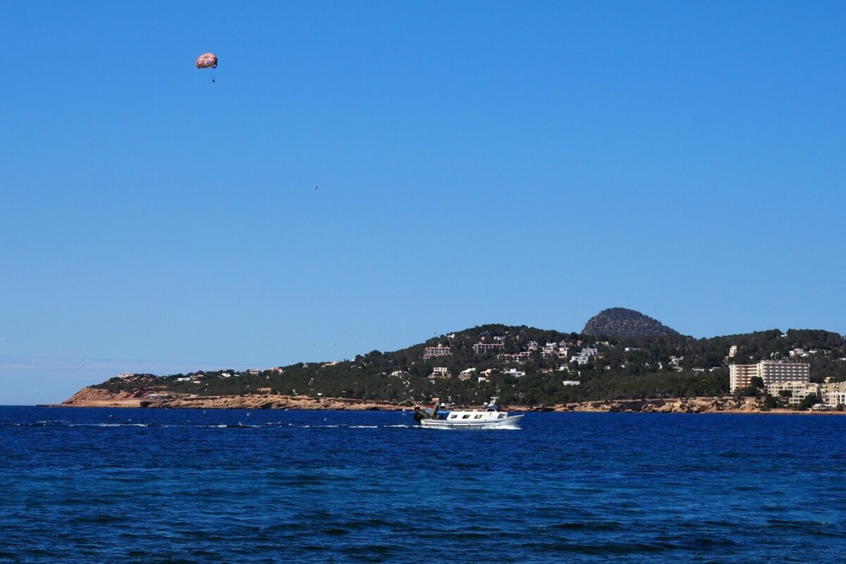 a view over the water at Pinet