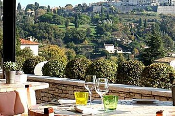 Chez Alain Restaurant, Issigeac restaurant terrasse