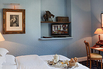 Domaine et Golf de Vaugouard Hotel, Fortenay-sur-Loing double bedroom