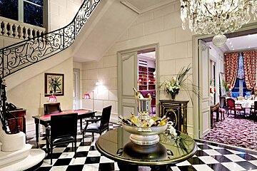 La Grande Maison, Bordeaux - Centre lobby