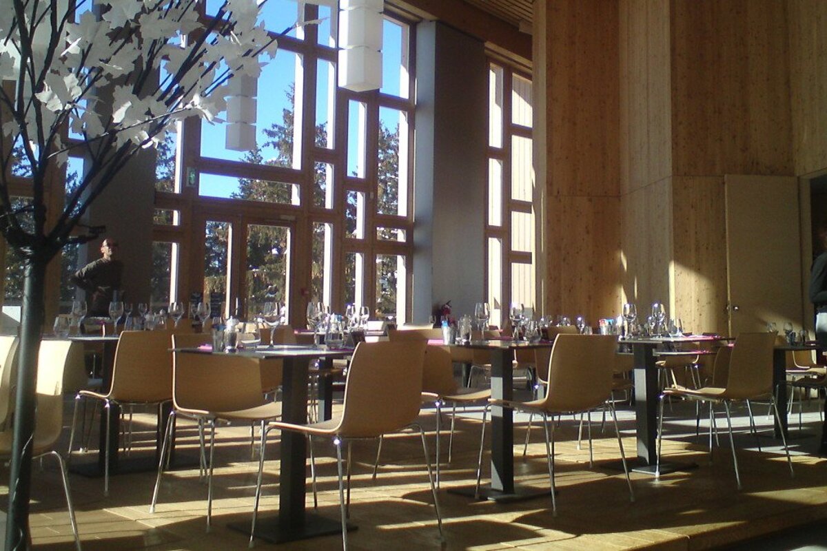 Le Restaurant at Le Lodge Review interior