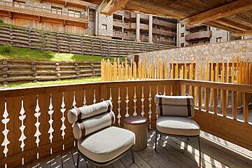 Six Senses 2 Bedroom Courtyard View Apartment, Courchevel 1850 terrace