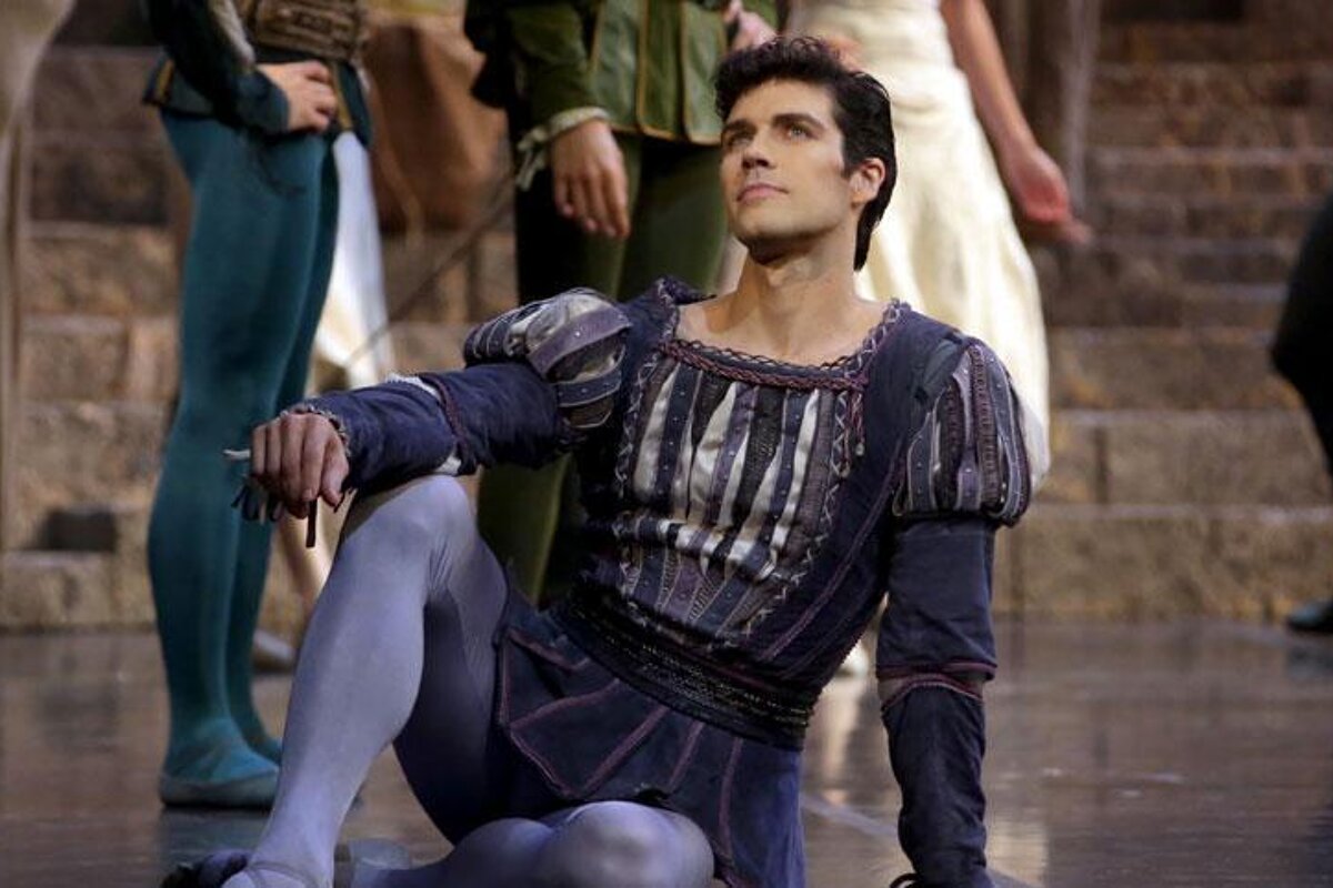 Romeo & Juliet Ballet at La Scala, Milan - Centre