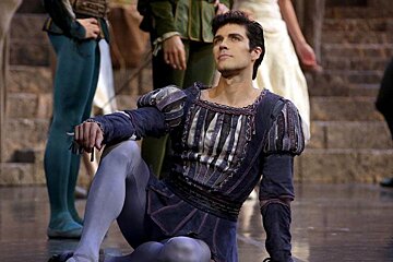 Romeo & Juliet Ballet at La Scala, Milan - Centre