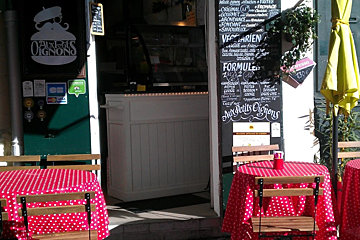 Aux Petit Oignons Cafe, Aix-en-Provence exterior