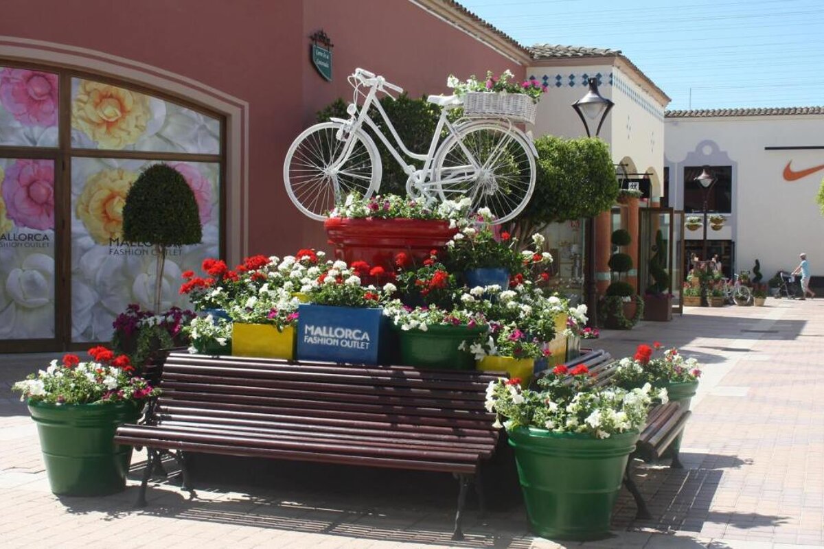 Mallorca Fashion Outlet Shopping Centre, Marratxi exterior
