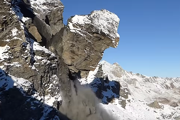 6000 Ton Rock Fall in the Valais Region