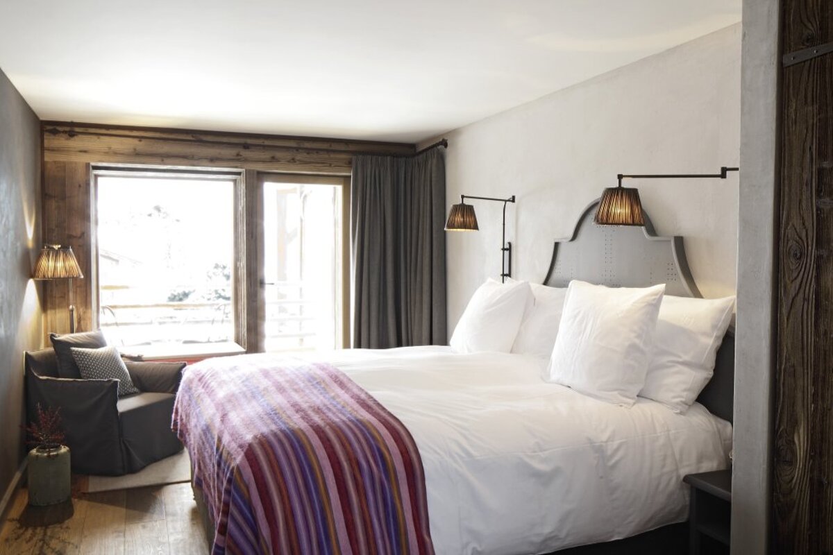 Cordee des Alpes Hotel, Verbier double bedroom
