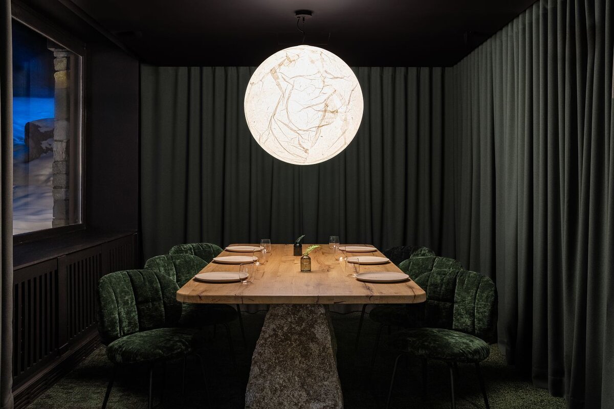 Dining table at Alpage restaurant Courchevel