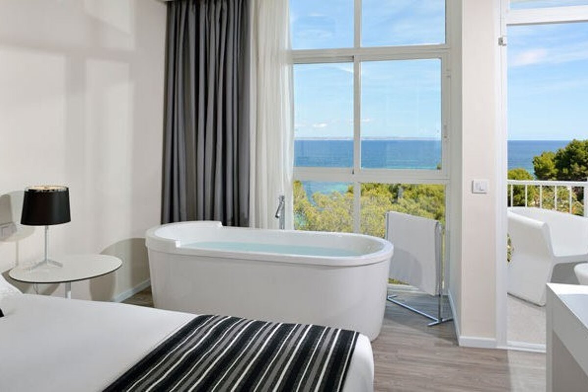 ME Mallorca Hotel, Calvia Beach resort double bedroom