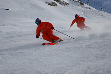 off piste skiing