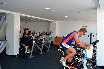 Puchet Hotel, San Antonio gym room