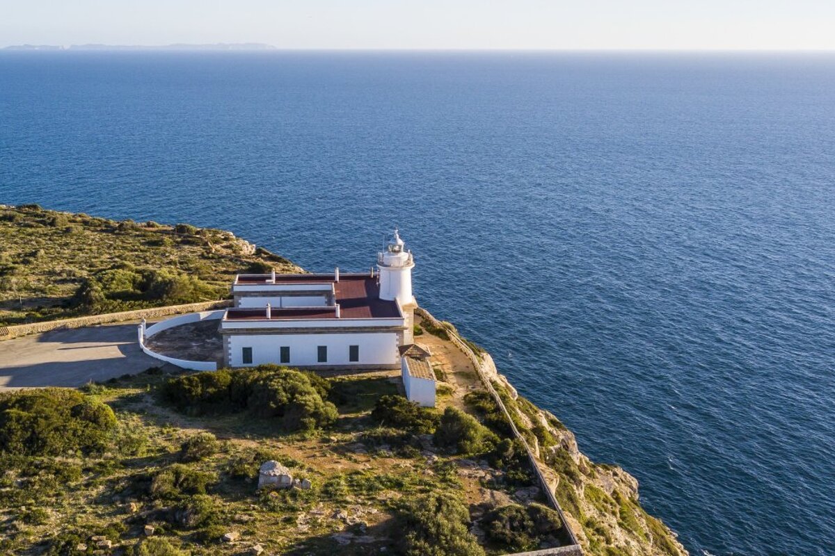 Salt Marshes and Southern Cliffs Tour, Palma