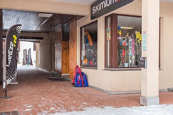 Skimium - Ski Center SL Sports Ski Hire, Les Deux Alpes exterior