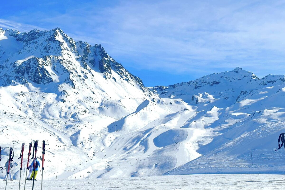Val Thorens looking fabulous on a bluebird day