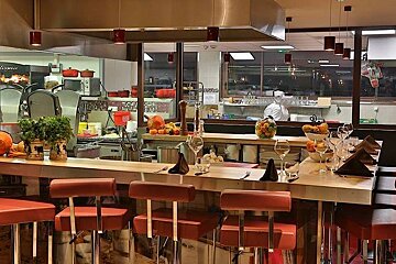 La Chamade Restaurant, Morzine interior