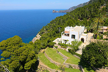 Live like the Douglases