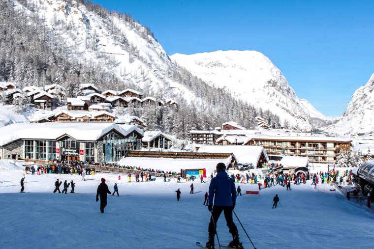 About ski & snowboard lessons in Val d'Isere